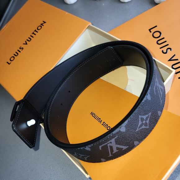 Louis Vuitton LV Initiales 40mm Matte Black Men's Belt Authentic in Box … - Picture 9 of 10